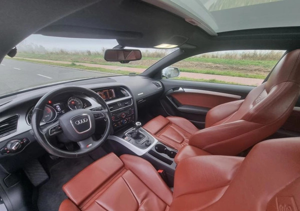 Audi S5 cena 64000 przebieg: 195000, rok produkcji 2009 z Szepietowo małe 352